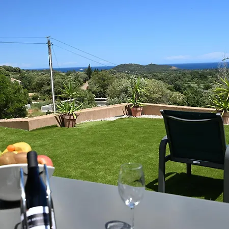 Cala Di Rena, Proche Pinarello, Vue